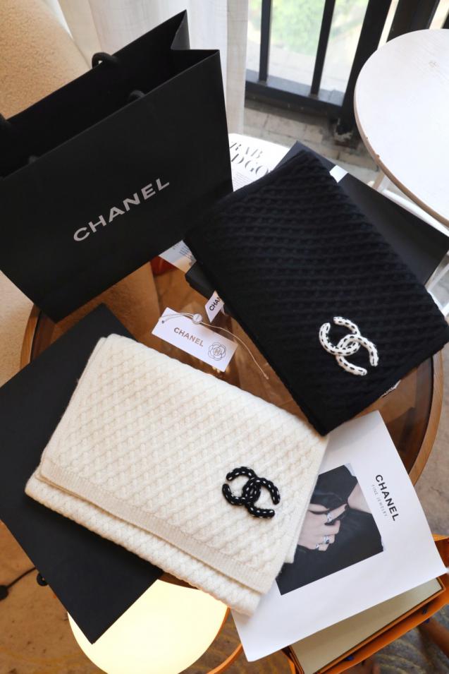 designer,replica,clothing,fake,1:1,lv,luxury,high quality White knitted CHANEL new arrival, diamond-patterned logo scarf (7ZNN2) designer,replica,clothing,fake,1:1,lv,luxury,high quality White knitted CHANEL new arrival, diamond-patterned logo scarf (7ZNN2)