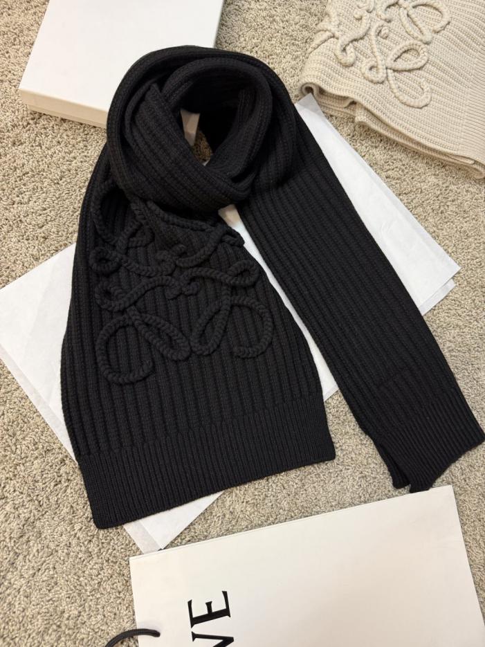 designer,replica,clothing,fake,1:1,lv,luxury,high quality LOEWE Solid Color Large Logo Cashmere Knitted Scarf, New Style, Unisex (UYI58) designer,replica,clothing,fake,1:1,lv,luxury,high quality LOEWE Solid Color Large Logo Cashmere Knitted Scarf, New Style, Unisex (UYI58)