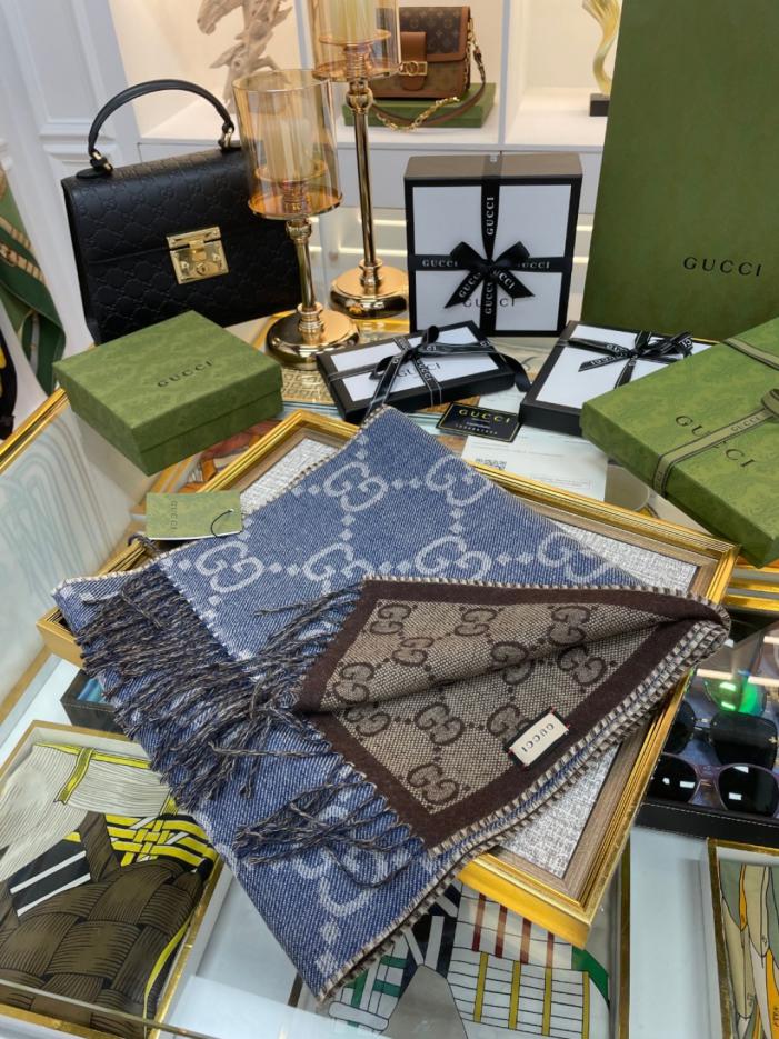 designer,replica,clothing,fake,1:1,lv,luxury,high quality Gucci’s most classic reversible scarf with lettering (6GLU8) designer,replica,clothing,fake,1:1,lv,luxury,high quality Gucci’s most classic reversible scarf with lettering (6GLU8)