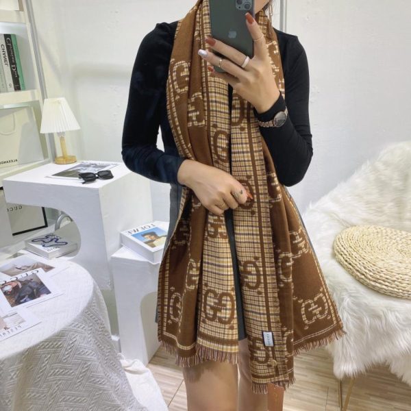 designer,replica,clothing,fake,1:1,lv,luxury,high quality Gucci Double G Jacquard Reversible Shawl (G992H)