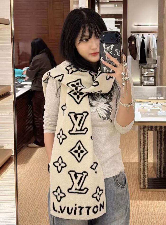 designer,replica,clothing,fake,1:1,lv,luxury,high quality LOUIS VUITTON logo design wool scarf (NNA9S) designer,replica,clothing,fake,1:1,lv,luxury,high quality LOUIS VUITTON logo design wool scarf (NNA9S)