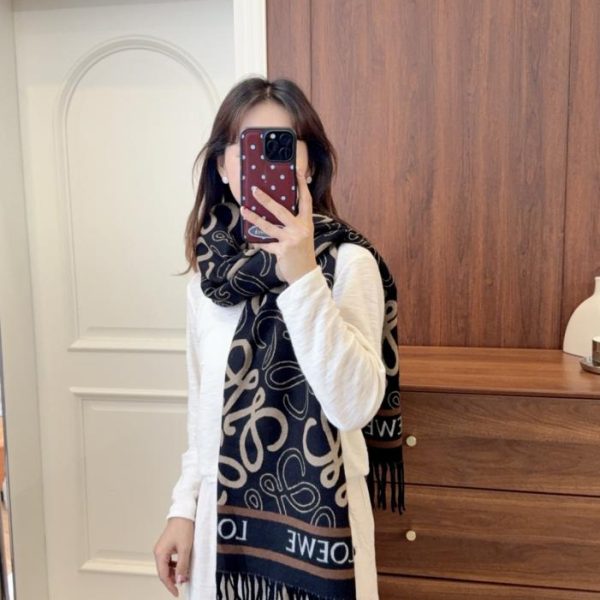designer,replica,clothing,fake,1:1,lv,luxury,high quality Chanel Fall/Winter Unisex High-End Cashmere Knit Scarf (8H5T1)