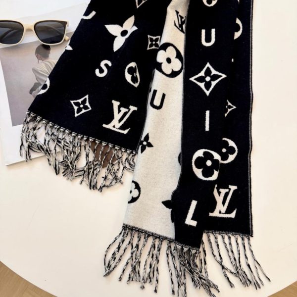 designer,replica,clothing,fake,1:1,lv,luxury,high quality LV Couple Scarf (KR3FN)