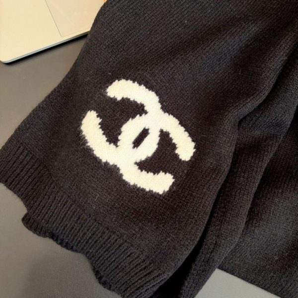 designer,replica,clothing,fake,1:1,lv,luxury,high quality Chanel Fall/Winter New Embroidered Knit Scarf, Cashmere Knit Long Scarf (YU7KB)