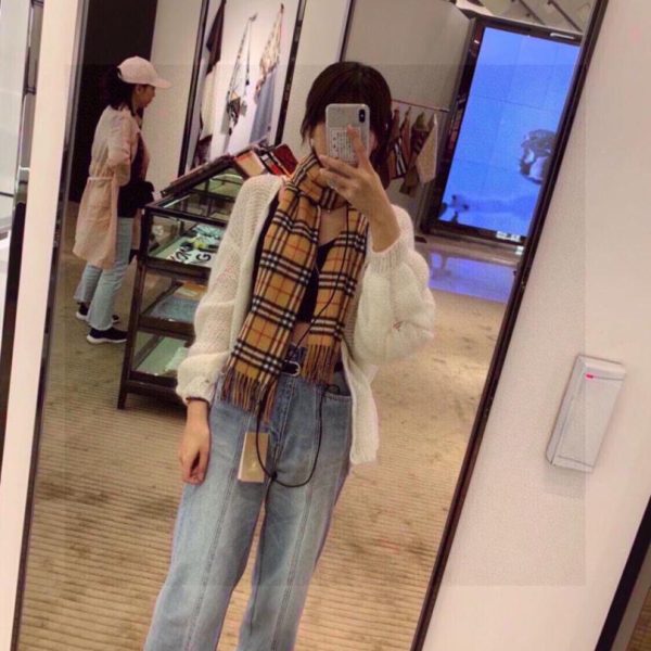 designer,replica,clothing,fake,1:1,lv,luxury,high quality Burberry Deep Water Ripple Classic Cashmere Check Scarf (WL91F)