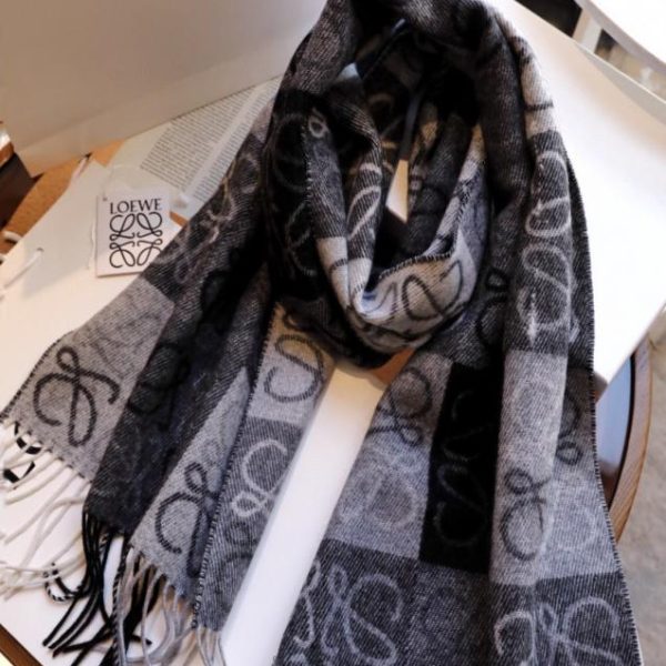 designer,replica,clothing,fake,1:1,lv,luxury,high quality LOEWE Two-Tone Checkerboard Wool and Cashmere Blend Scarf (930F7)