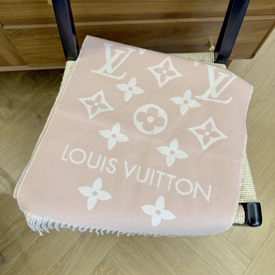 designer,replica,clothing,fake,1:1,lv,luxury,high quality LV scarf (KLUMT) designer,replica,clothing,fake,1:1,lv,luxury,high quality LV scarf (KLUMT)