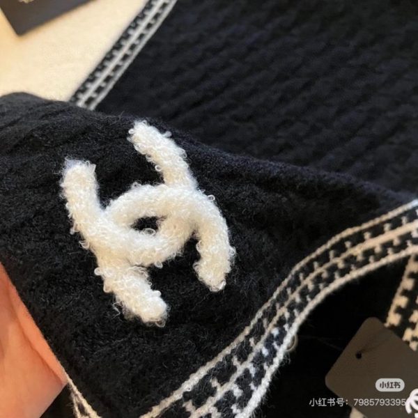 designer,replica,clothing,fake,1:1,lv,luxury,high quality Chanel boutique new arrival: Lace-trimmed knitted long scarf (B2W6X)