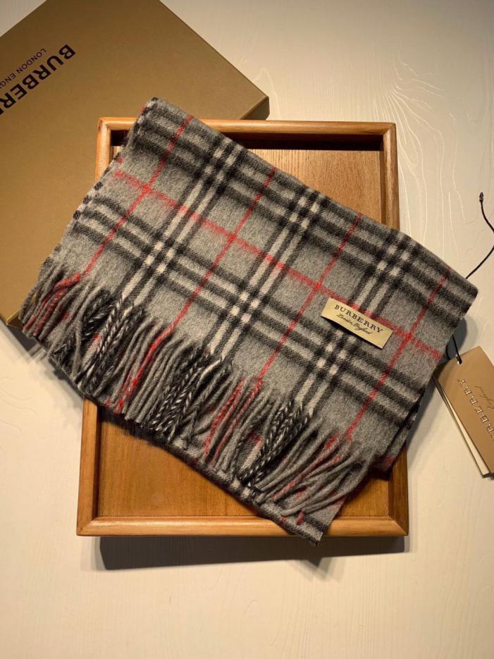 designer,replica,clothing,fake,1:1,lv,luxury,high quality Burberry quilted fleece scarf (8ZBL1) designer,replica,clothing,fake,1:1,lv,luxury,high quality Burberry quilted fleece scarf (8ZBL1)