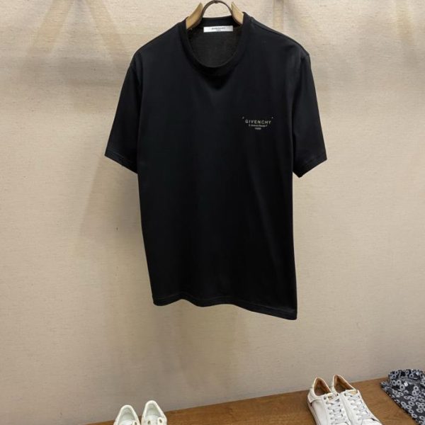designer,replica,clothing,fake,1:1,lv,luxury,high quality Givenchy New Embroidered Logo Short-Sleeve T-Shirt (TBG4Z)