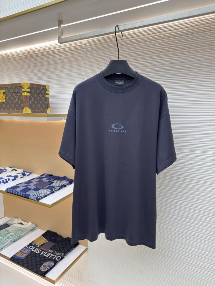 designer,replica,clothing,fake,1:1,lv,luxury,high quality Balenciaga grey circle embroidered crew neck short-sleeved shirt (F58AZ) designer,replica,clothing,fake,1:1,lv,luxury,high quality Balenciaga grey circle embroidered crew neck short-sleeved shirt (F58AZ)