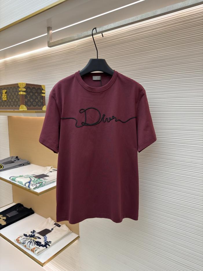 designer,replica,clothing,fake,1:1,lv,luxury,high quality Dior Satin Badge Crew Neck Short-Sleeve T-Shirt (0E0JE) designer,replica,clothing,fake,1:1,lv,luxury,high quality Dior Satin Badge Crew Neck Short-Sleeve T-Shirt (0E0JE)