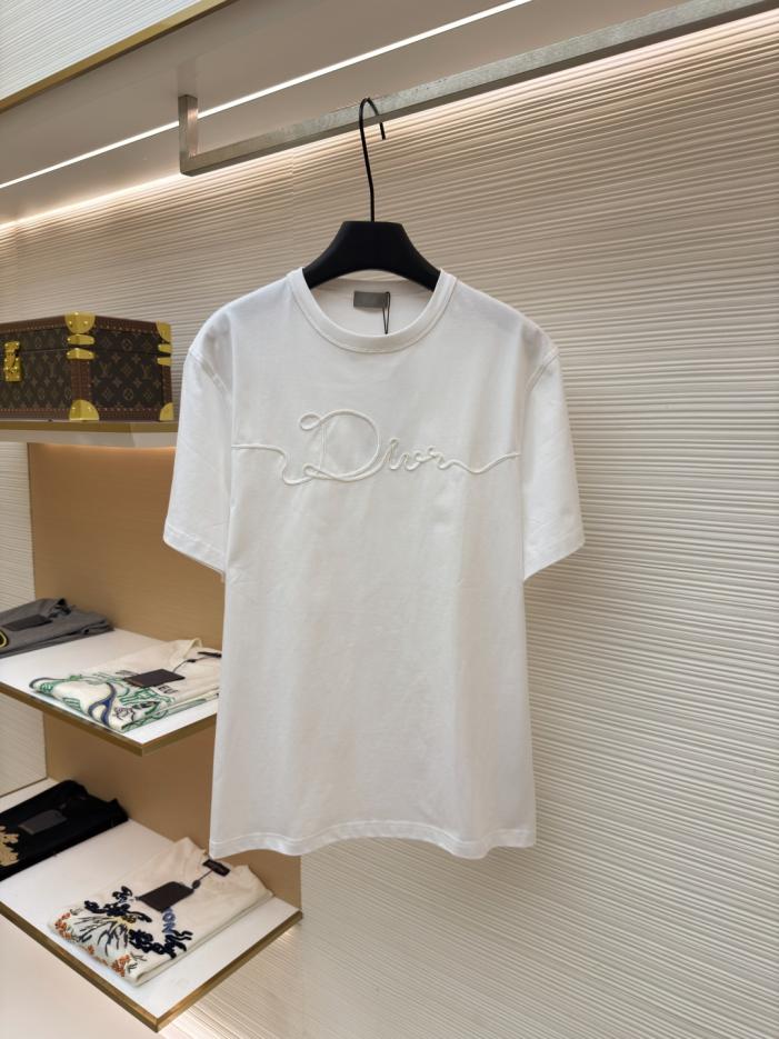 designer,replica,clothing,fake,1:1,lv,luxury,high quality Dior Satin Badge Crew Neck Short-Sleeve T-Shirt (3XNX4) designer,replica,clothing,fake,1:1,lv,luxury,high quality Dior Satin Badge Crew Neck Short-Sleeve T-Shirt (3XNX4)