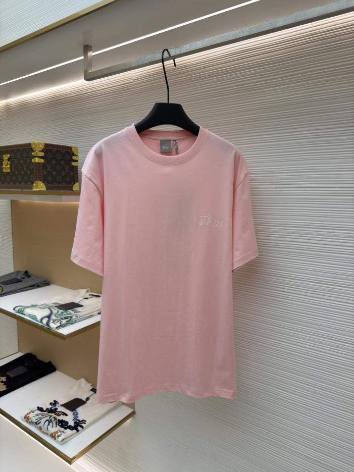 designer,replica,clothing,fake,1:1,lv,luxury,high quality Dior T-shirt with small embroidered letters on the chest (0H6Z3) designer,replica,clothing,fake,1:1,lv,luxury,high quality Dior T-shirt with small embroidered letters on the chest (0H6Z3)