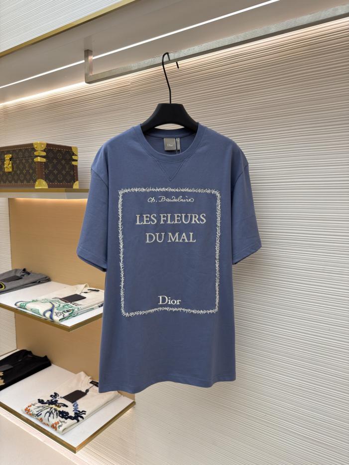 designer,replica,clothing,fake,1:1,lv,luxury,high quality Dior thorn-embroidered crew neck short-sleeved shirt (YOHWA) designer,replica,clothing,fake,1:1,lv,luxury,high quality Dior thorn-embroidered crew neck short-sleeved shirt (YOHWA)