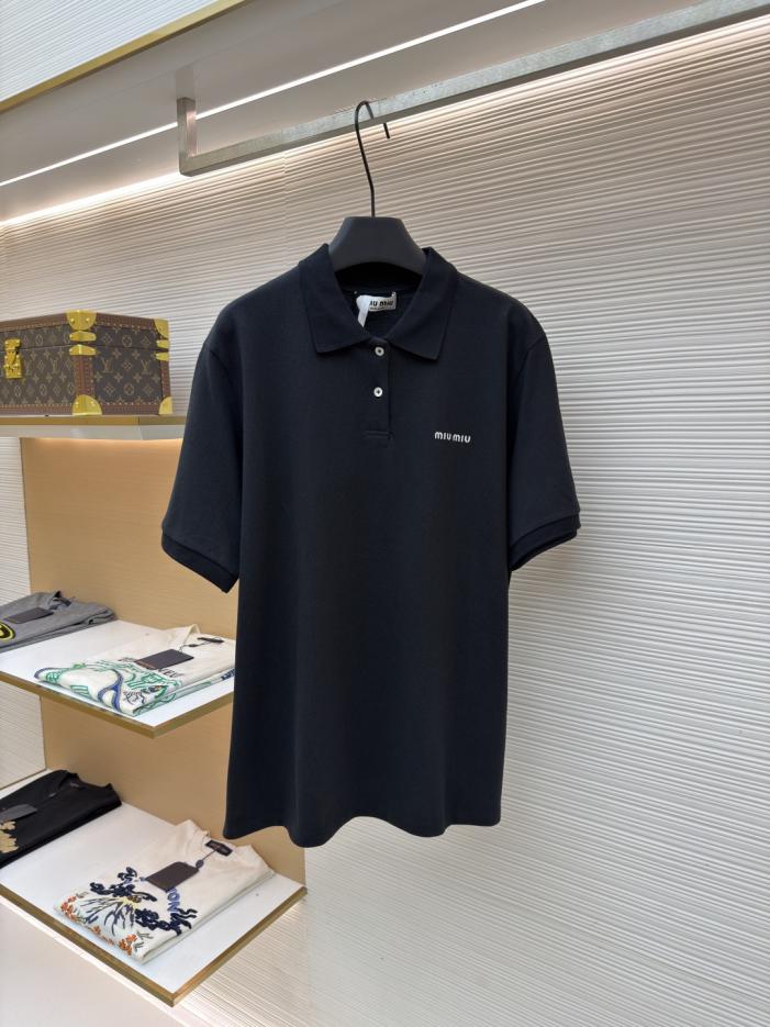 designer,replica,clothing,fake,1:1,lv,luxury,high quality MIUMIU Classic Logo Embroidered Polo Shirt (T3VVC) designer,replica,clothing,fake,1:1,lv,luxury,high quality MIUMIU Classic Logo Embroidered Polo Shirt (T3VVC)