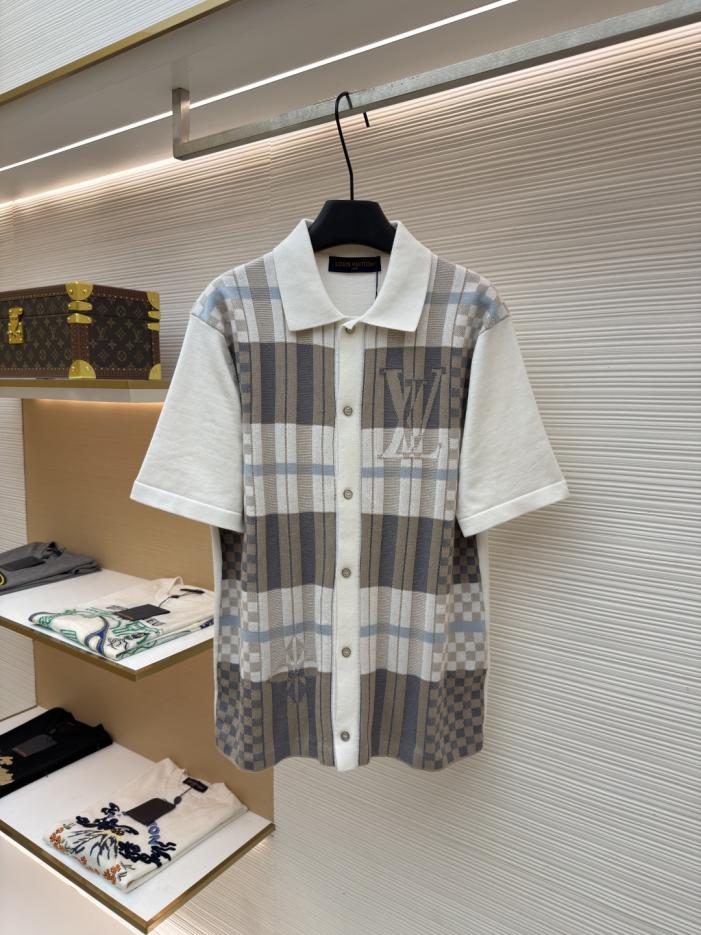 designer,replica,clothing,fake,1:1,lv,luxury,high quality LOUIS VUITTON Letter Pattern Checkered Color Block Intarsia Short-Sleeve Knit Sweater (0S1GZ) designer,replica,clothing,fake,1:1,lv,luxury,high quality LOUIS VUITTON Letter Pattern Checkered Color Block Intarsia Short-Sleeve Knit Sweater (0S1GZ)