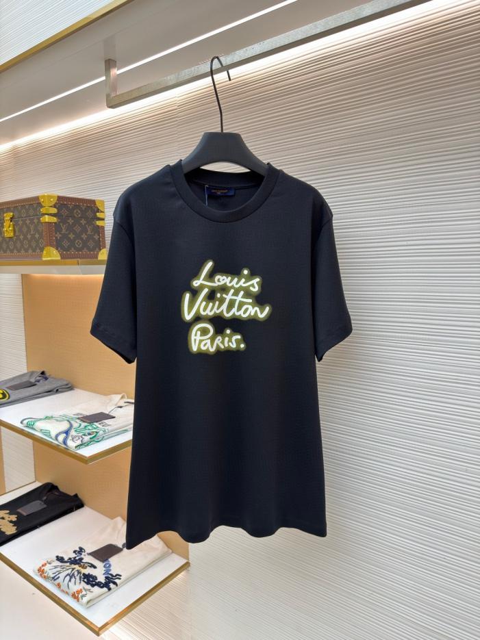designer,replica,clothing,fake,1:1,lv,luxury,high quality LOUIS VUITTON Neon Logo Crew Neck Short-Sleeve T-Shirt (065YM) designer,replica,clothing,fake,1:1,lv,luxury,high quality LOUIS VUITTON Neon Logo Crew Neck Short-Sleeve T-Shirt (065YM)