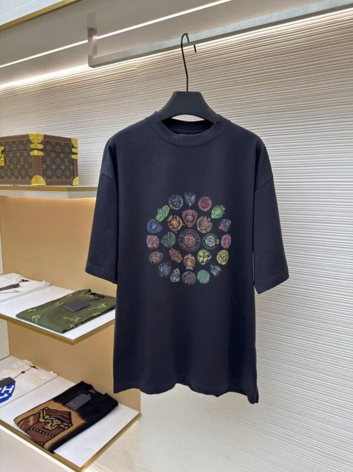 designer,replica,clothing,fake,1:1,lv,luxury,high quality Balenciaga logo print crew neck short-sleeved shirt, item number 1680780-A10(R5KO0) designer,replica,clothing,fake,1:1,lv,luxury,high quality Balenciaga logo print crew neck short-sleeved shirt, item number 1680780-A10(R5KO0)