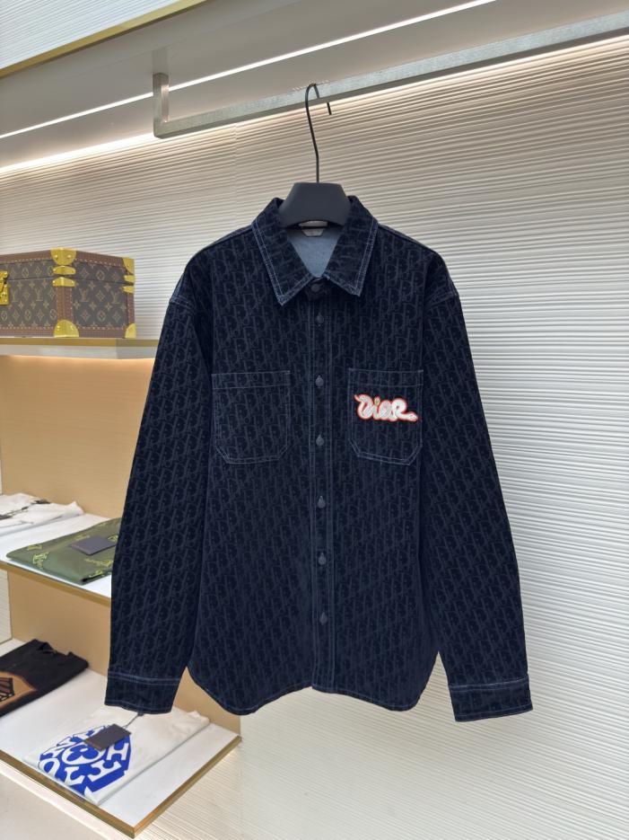 designer,replica,clothing,fake,1:1,lv,luxury,high quality Diorx KAWS collaboration denim jacket, style code 1680584-B90(540J9) designer,replica,clothing,fake,1:1,lv,luxury,high quality Diorx KAWS collaboration denim jacket, style code 1680584-B90(540J9)