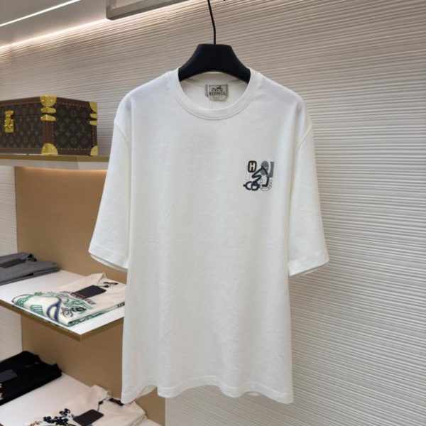 designer,replica,clothing,fake,1:1,lv,luxury,high quality Hermes Paris Appliquéd Leather Short-Sleeve T-Shirt, Item No. 1682959-X95 (MF7ZZ)