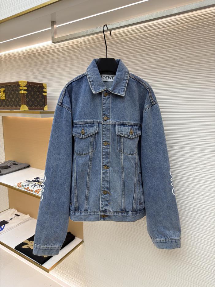 designer,replica,clothing,fake,1:1,lv,luxury,high quality Loewe Anagram Denim Jacket, Item No. 1680408-B90(VGBMG) designer,replica,clothing,fake,1:1,lv,luxury,high quality Loewe Anagram Denim Jacket, Item No. 1680408-B90(VGBMG)