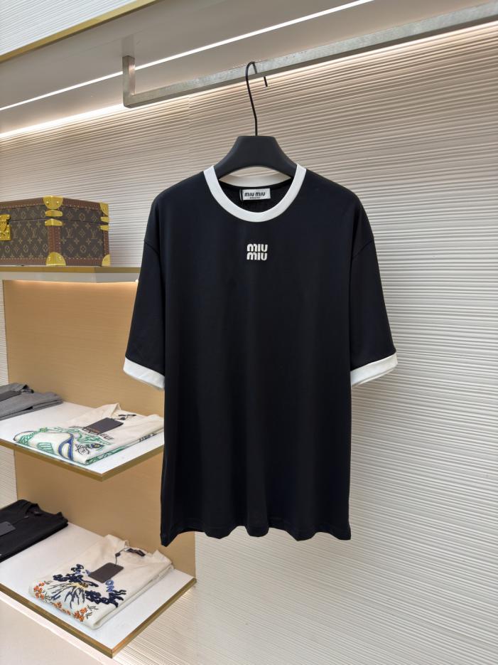 designer,replica,clothing,fake,1:1,lv,luxury,high quality MIU MIU Embroidered Logo Short-Sleeve T-Shirt, Item No. 1683182-X85(R60YN) designer,replica,clothing,fake,1:1,lv,luxury,high quality MIU MIU Embroidered Logo Short-Sleeve T-Shirt, Item No. 1683182-X85(R60YN)