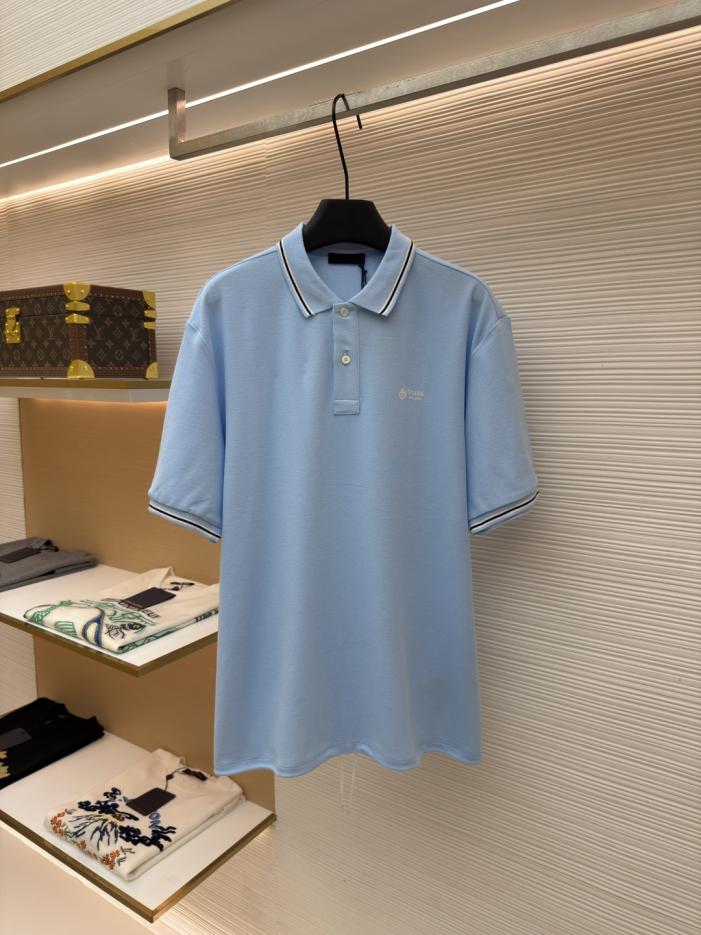 designer,replica,clothing,fake,1:1,lv,luxury,high quality Prada logo embroidered drawstring polo shirt, style number 1682961-A15(A1KDE) designer,replica,clothing,fake,1:1,lv,luxury,high quality Prada logo embroidered drawstring polo shirt, style number 1682961-A15(A1KDE)