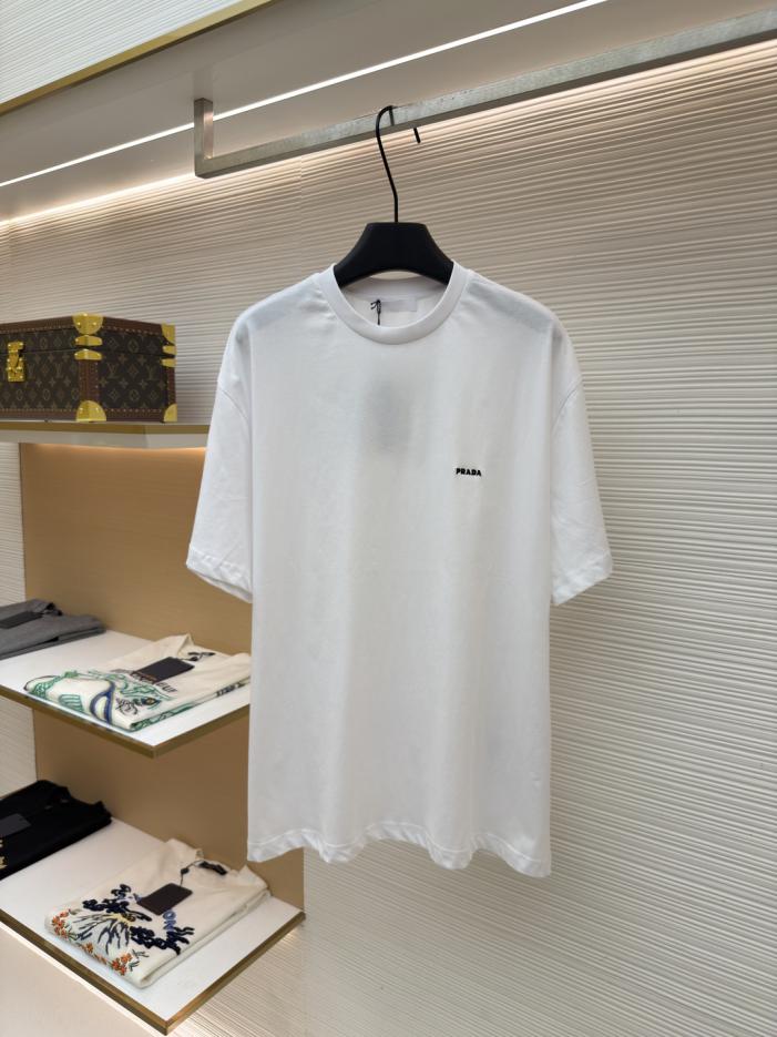 designer,replica,clothing,fake,1:1,lv,luxury,high quality Prada logo embroidered crew neck short-sleeved shirt, item number 1683065-X95(Z6H0W). designer,replica,clothing,fake,1:1,lv,luxury,high quality Prada logo embroidered crew neck short-sleeved shirt, item number 1683065-X95(Z6H0W).