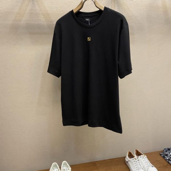 designer,replica,clothing,fake,1:1,lv,luxury,high quality Fendi FD rice grain embroidered crew neck short-sleeved T-shirt is available in white and black (F3SQN).