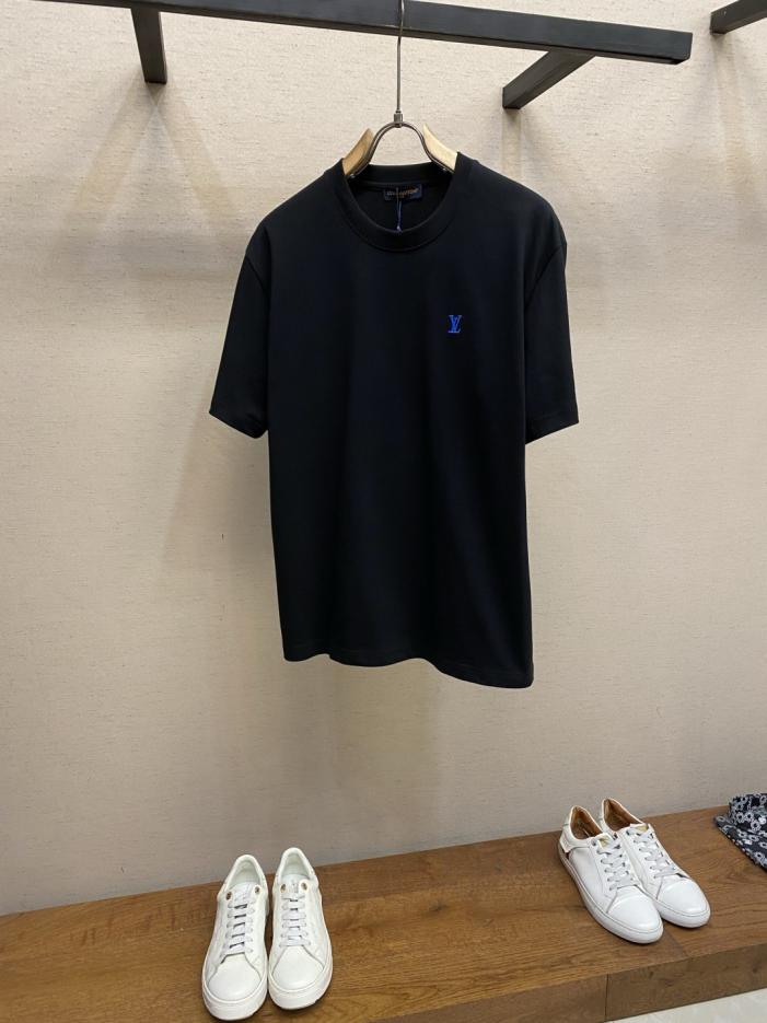 designer,replica,clothing,fake,1:1,lv,luxury,high quality LV Year of the Horse Limited Edition Classic Logo Embroidered Short-Sleeve T-Shirt (QC0VY) designer,replica,clothing,fake,1:1,lv,luxury,high quality LV Year of the Horse Limited Edition Classic Logo Embroidered Short-Sleeve T-Shirt (QC0VY)