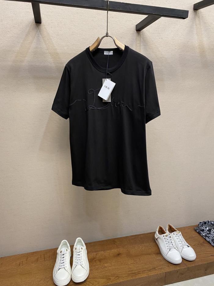 designer,replica,clothing,fake,1:1,lv,luxury,high quality Dior Early Spring Collection T-shirt (54AUE) designer,replica,clothing,fake,1:1,lv,luxury,high quality Dior Early Spring Collection T-shirt (54AUE)