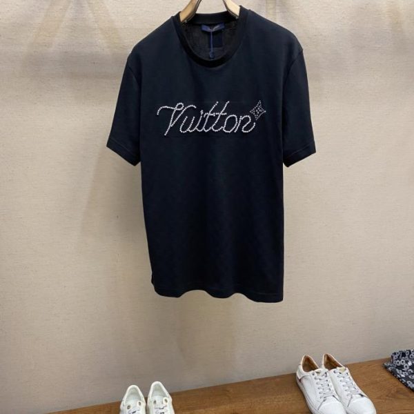 designer,replica,clothing,fake,1:1,lv,luxury,high quality LV 2025FW Early Autumn Checkerboard Jacquard Cotton Piqué Short-Sleeve T-Shirt with Beads and Rhinestones (KQLYD)