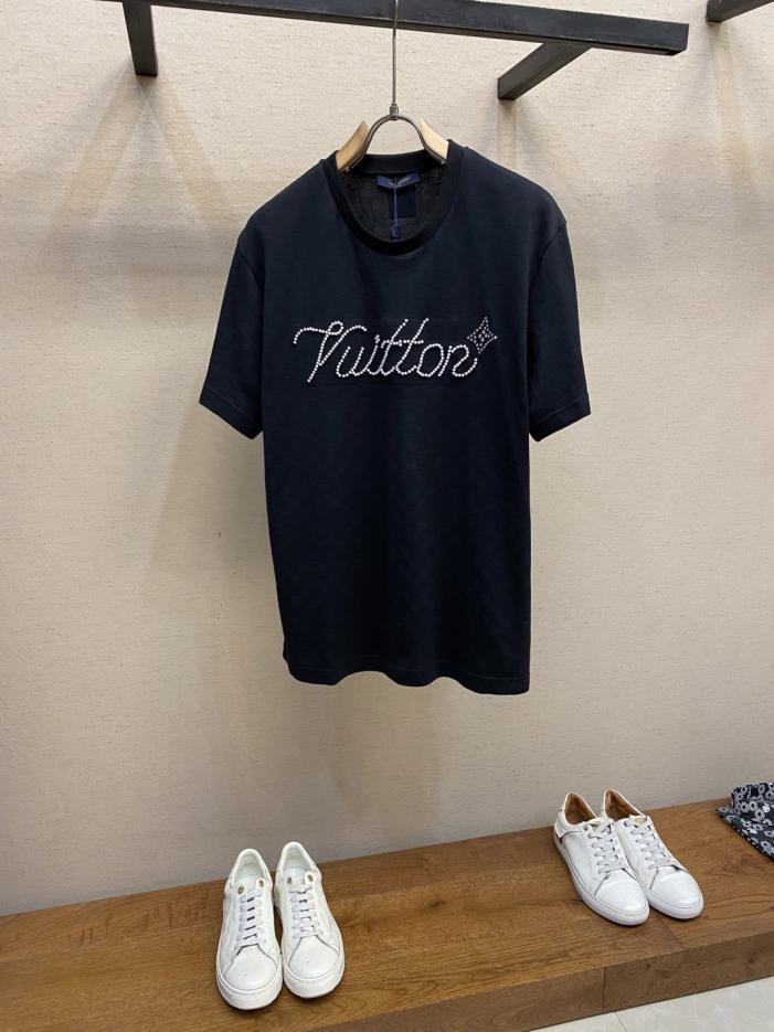 designer,replica,clothing,fake,1:1,lv,luxury,high quality LV 2025FW Early Autumn Checkerboard Jacquard Cotton Piqué Short-Sleeve T-Shirt with Beads and Rhinestones (KQLYD) designer,replica,clothing,fake,1:1,lv,luxury,high quality LV 2025FW Early Autumn Checkerboard Jacquard Cotton Piqué Short-Sleeve T-Shirt with Beads and Rhinestones (KQLYD)