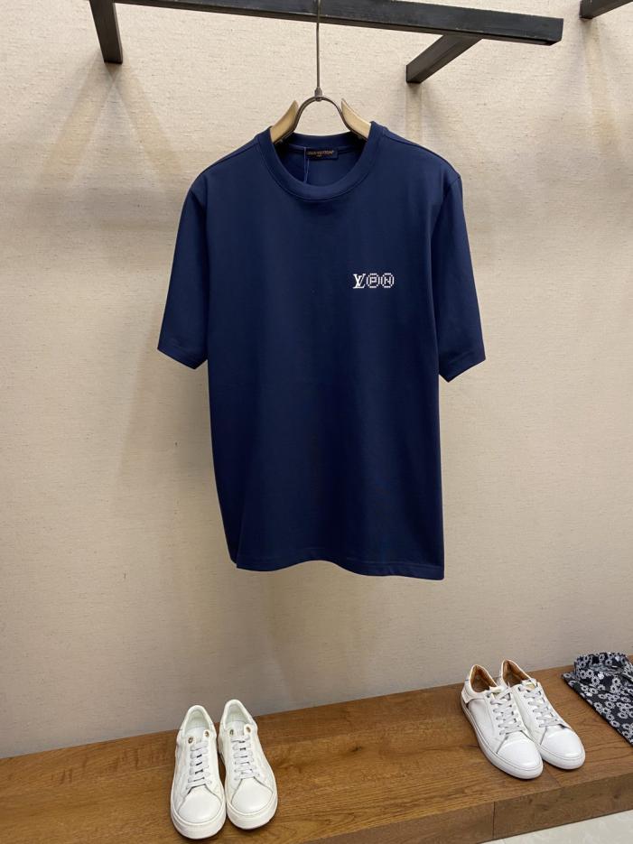 designer,replica,clothing,fake,1:1,lv,luxury,high quality LV logo print short-sleeved T-shirt (XSYNN) designer,replica,clothing,fake,1:1,lv,luxury,high quality LV logo print short-sleeved T-shirt (XSYNN)