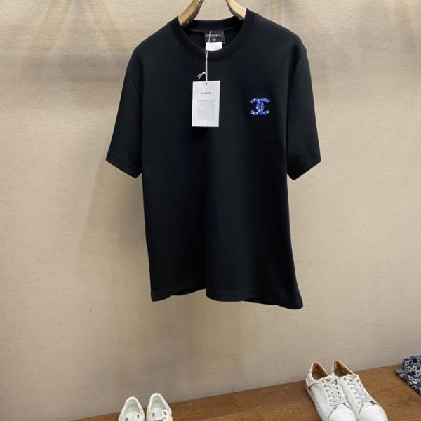 designer,replica,clothing,fake,1:1,lv,luxury,high quality CHANEL Vintage Gradient Color Embroidered Brand Lettering Short-Sleeve T-Shirt (75C8W)