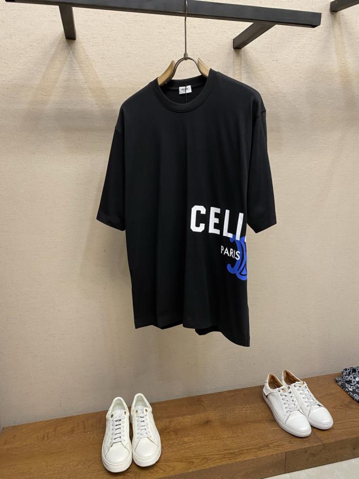 designer,replica,clothing,fake,1:1,lv,luxury,high quality Celine’s new round neck, pure cotton, loose-fitting short-sleeved T-shirt with contrasting logo print on the side. Stylish and eye-catching, loose fit, unisex (J4RN3) designer,replica,clothing,fake,1:1,lv,luxury,high quality Celine’s new round neck, pure cotton, loose-fitting short-sleeved T-shirt with contrasting logo print on the side. Stylish and eye-catching, loose fit, unisex (J4RN3)