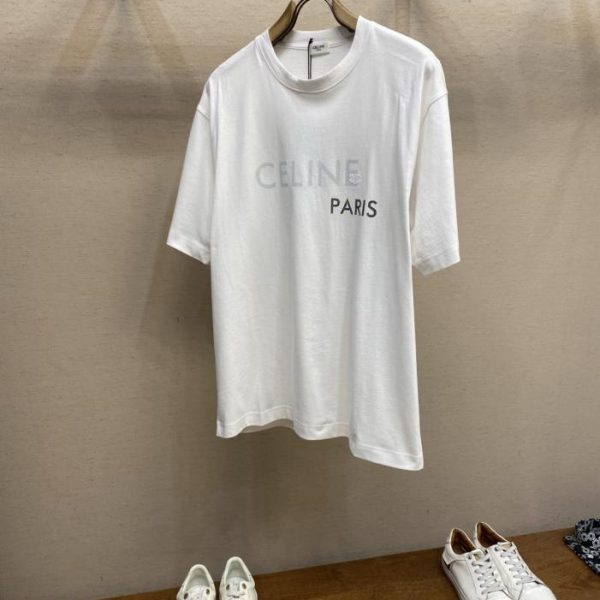designer,replica,clothing,fake,1:1,lv,luxury,high quality Celine’s new summer collection features a round neck short-sleeved top in soft fabric with reverse print and small logo embroidery. Unisex style (Y5QK8).
