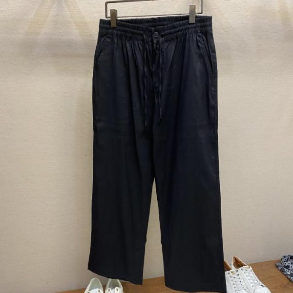 designer,replica,clothing,fake,1:1,lv,luxury,high quality Burberry’s new pleated vintage-style casual trousers (525CT)