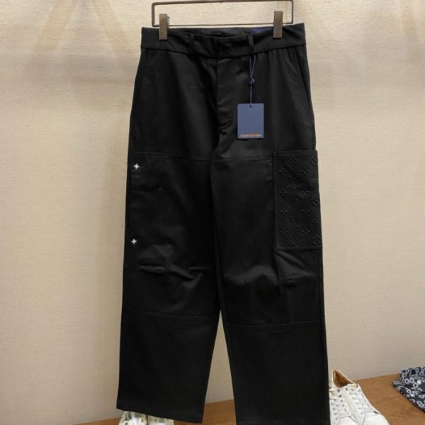 designer,replica,clothing,fake,1:1,lv,luxury,high quality LV Early Spring Collection: These elegant cargo trousers (YUWLN)