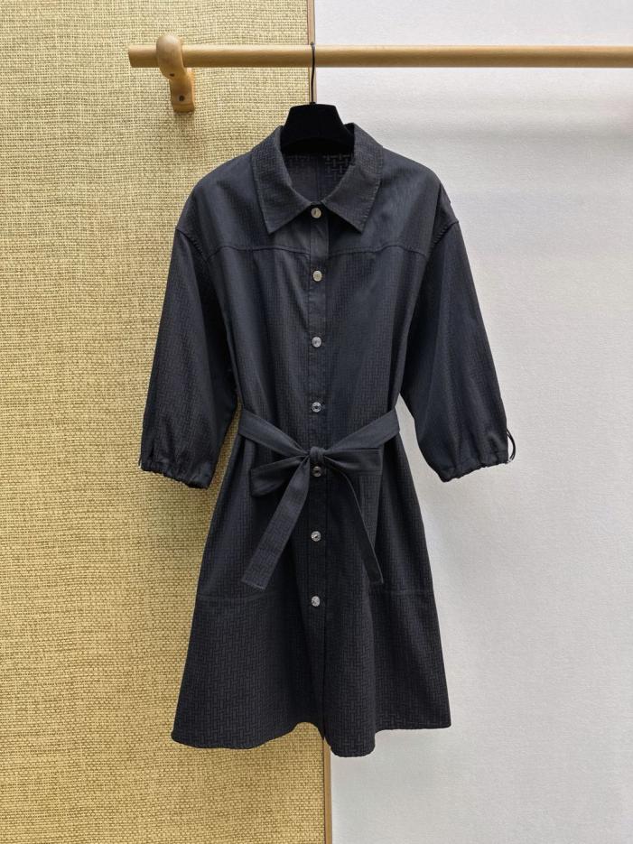 designer,replica,clothing,fake,1:1,lv,luxury,high quality Hermes Spring/Summer New Arrival: H-Patterned Jacquard Shirt Collar Tie-Waist Dress (20I3H) designer,replica,clothing,fake,1:1,lv,luxury,high quality Hermes Spring/Summer New Arrival: H-Patterned Jacquard Shirt Collar Tie-Waist Dress (20I3H)