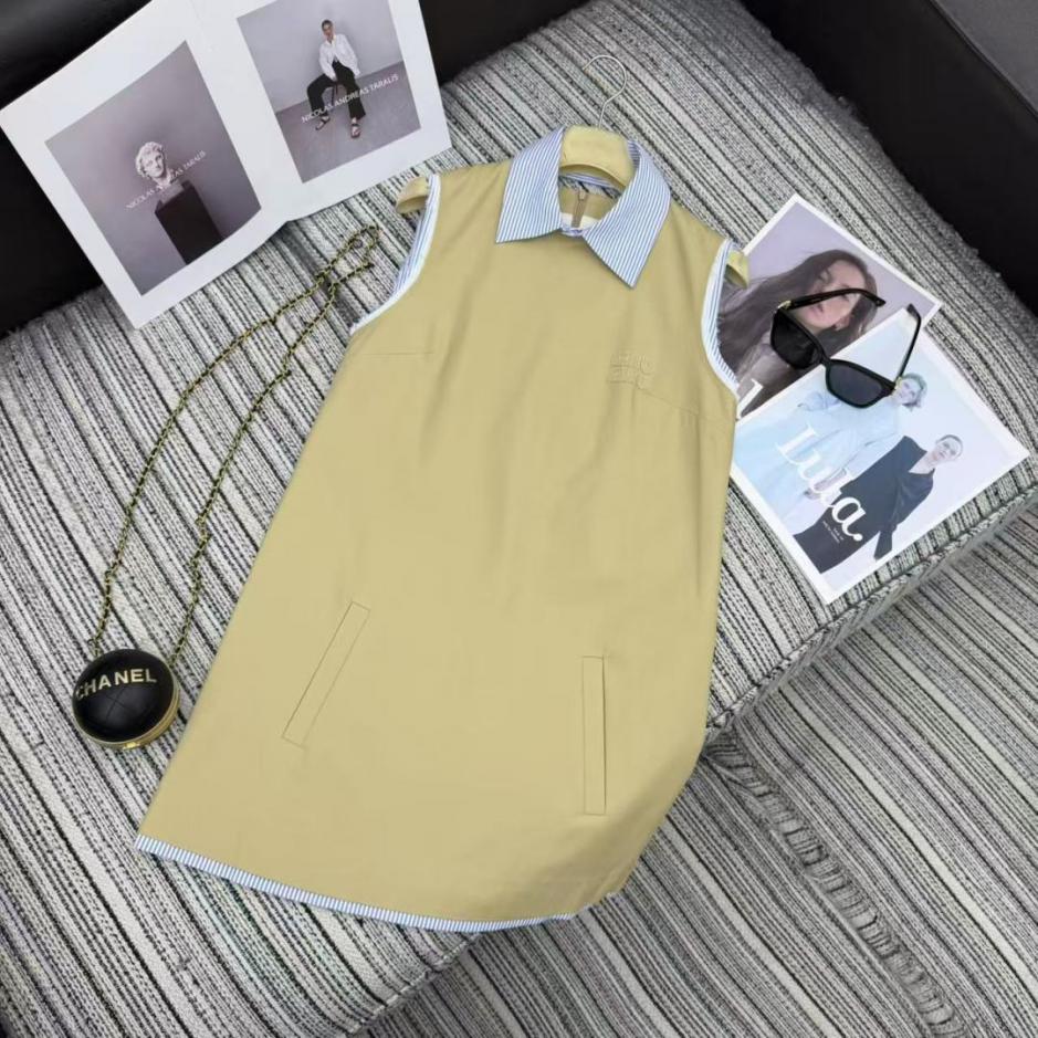 designer,replica,clothing,fake,1:1,lv,luxury,high quality MiuMiu’s new striped collared sleeveless dress with letter appliqué embroidery, size SML (CF9GR). designer,replica,clothing,fake,1:1,lv,luxury,high quality MiuMiu’s new striped collared sleeveless dress with letter appliqué embroidery, size SML (CF9GR).