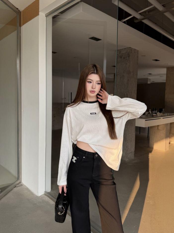 designer,replica,clothing,fake,1:1,lv,luxury,high quality CHANEL’s latest early spring collection: Color-blocked crew neck long-sleeved T-shirt (XXWV9) designer,replica,clothing,fake,1:1,lv,luxury,high quality CHANEL’s latest early spring collection: Color-blocked crew neck long-sleeved T-shirt (XXWV9)