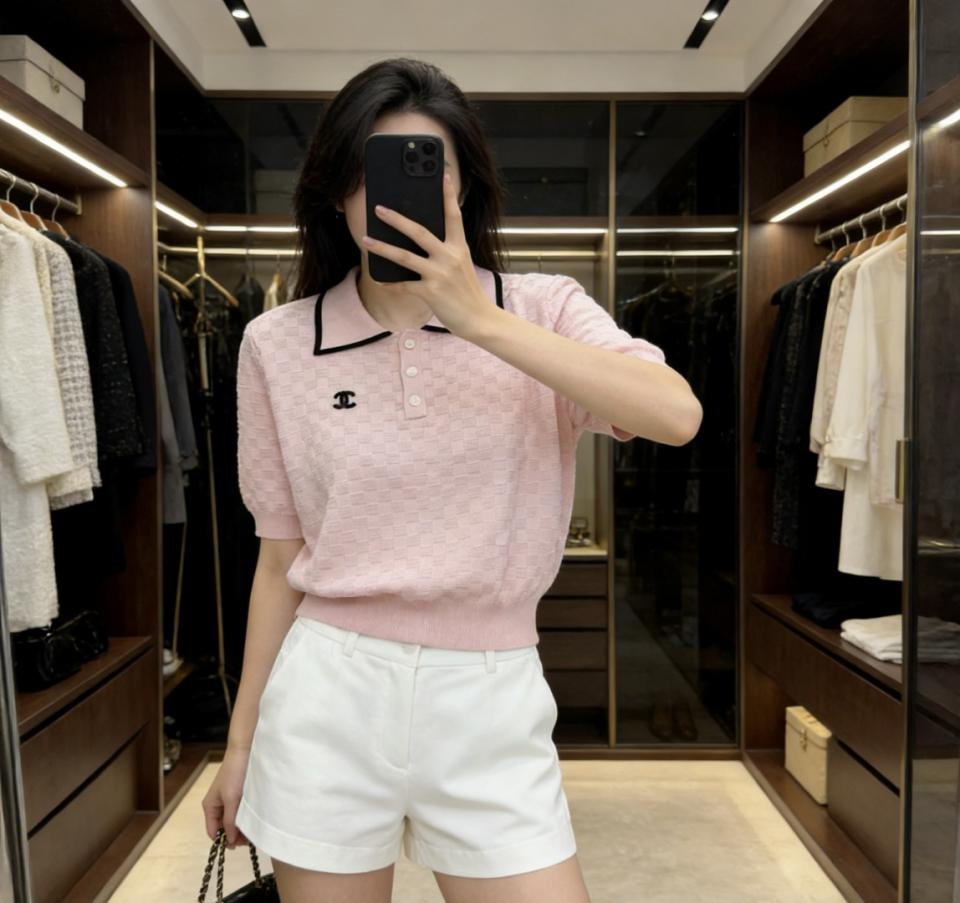 designer,replica,clothing,fake,1:1,lv,luxury,high quality CHANEL’s latest early spring collection: Polo knit short-sleeved shirt (DX42R) designer,replica,clothing,fake,1:1,lv,luxury,high quality CHANEL’s latest early spring collection: Polo knit short-sleeved shirt (DX42R)