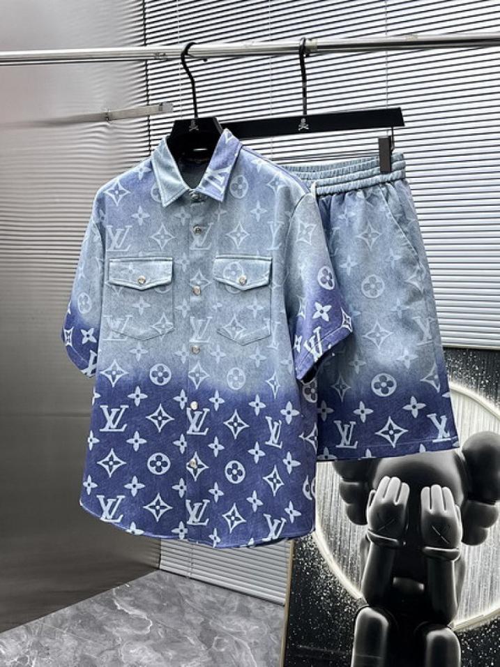 designer,replica,clothing,fake,1:1,lv,luxury,high quality Louis Vuitton Suit (04DB)