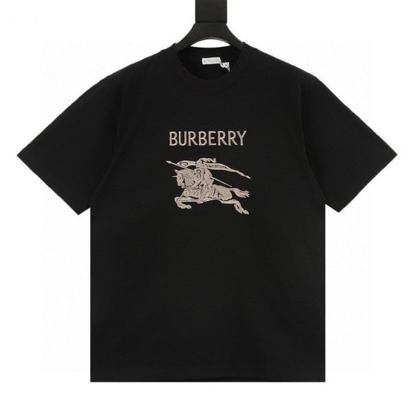 designer,replica,clothing,fake,1:1,lv,luxury,high quality Burberry Equestrian Gold Embroidered Rider Short-Sleeve T-Shirt (1340)