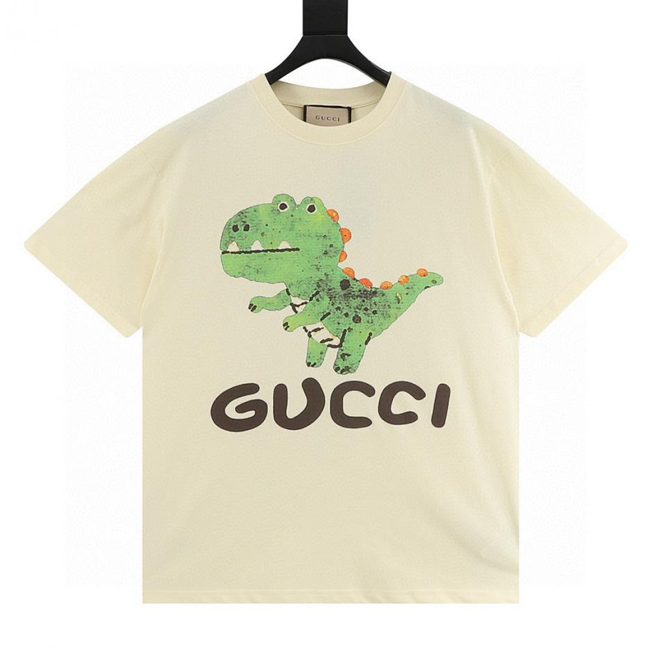 designer,replica,clothing,fake,1:1,lv,luxury,high quality Gucci’s new cartoon-themed short-sleeved shirt (8072) designer,replica,clothing,fake,1:1,lv,luxury,high quality Gucci’s new cartoon-themed short-sleeved shirt (8072)