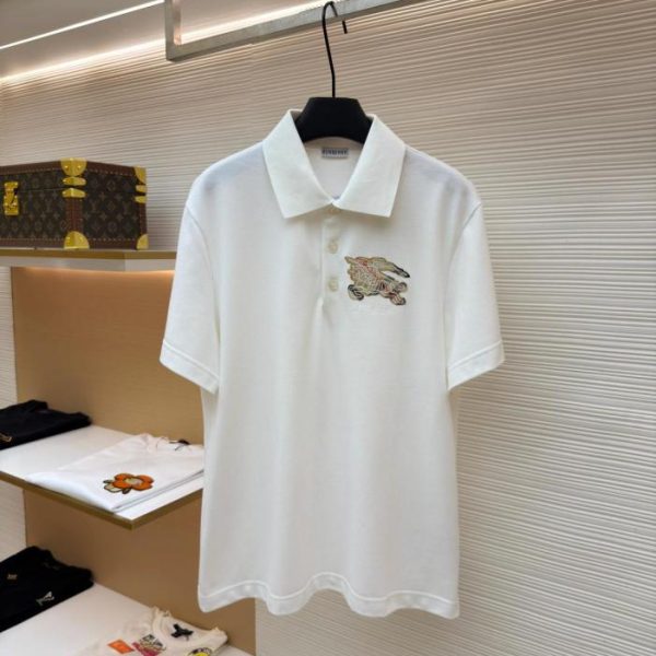 designer,replica,clothing,fake,1:1,lv,luxury,high quality Burberry Polo Shirt with Horse Patchwork (0AVZM)