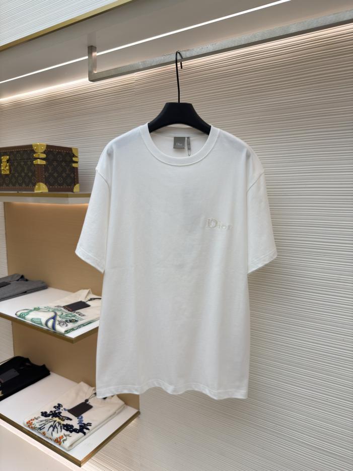 designer,replica,clothing,fake,1:1,lv,luxury,high quality Dior T-shirt with embroidered small letters on the chest (K5QHL) designer,replica,clothing,fake,1:1,lv,luxury,high quality Dior T-shirt with embroidered small letters on the chest (K5QHL)