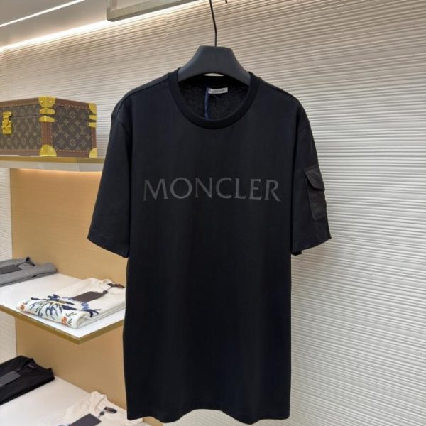 designer,replica,clothing,fake,1:1,lv,luxury,high quality Moncler logo patch pocket short-sleeved shirt (HHV0X)